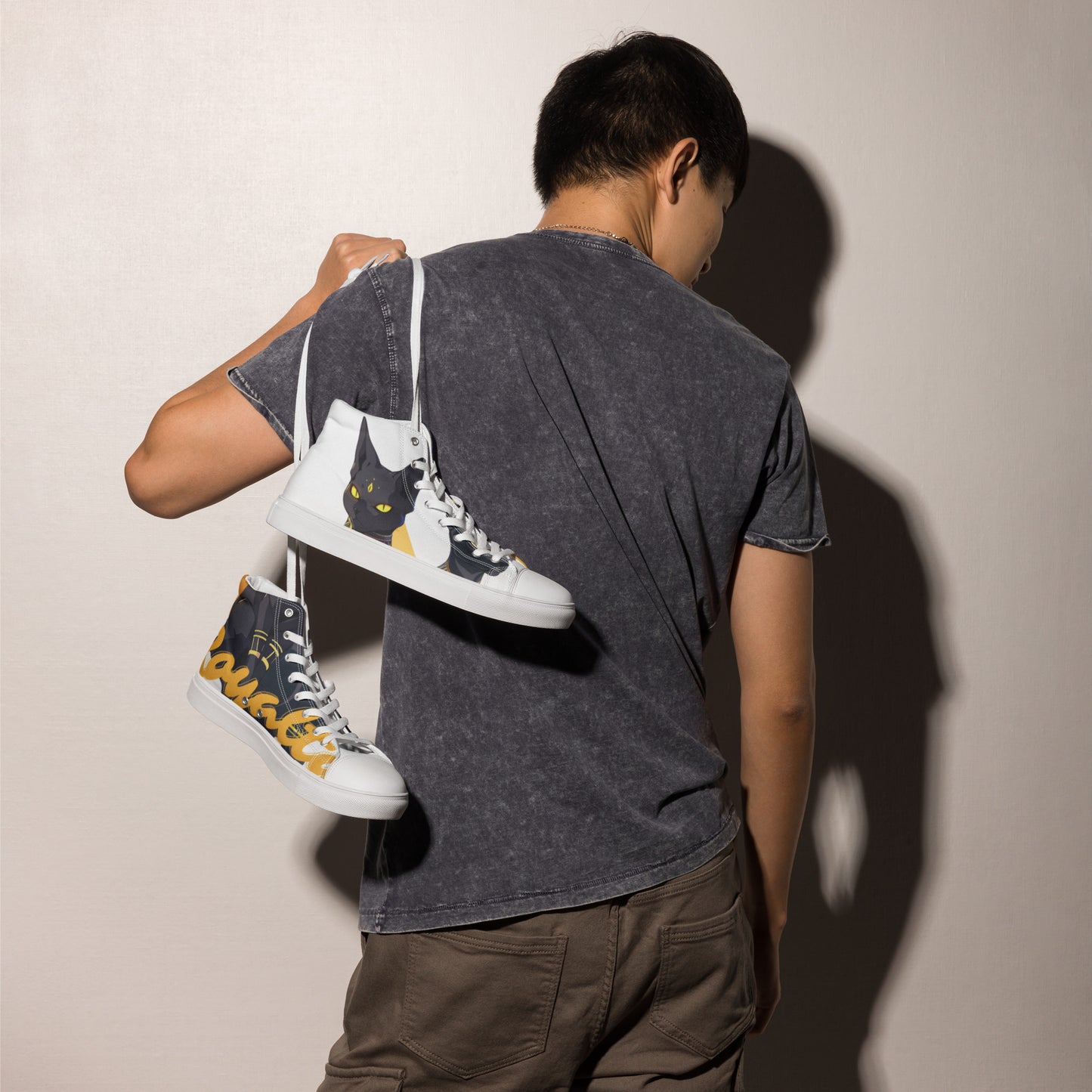 Bastet Men’s high top canvas shoes